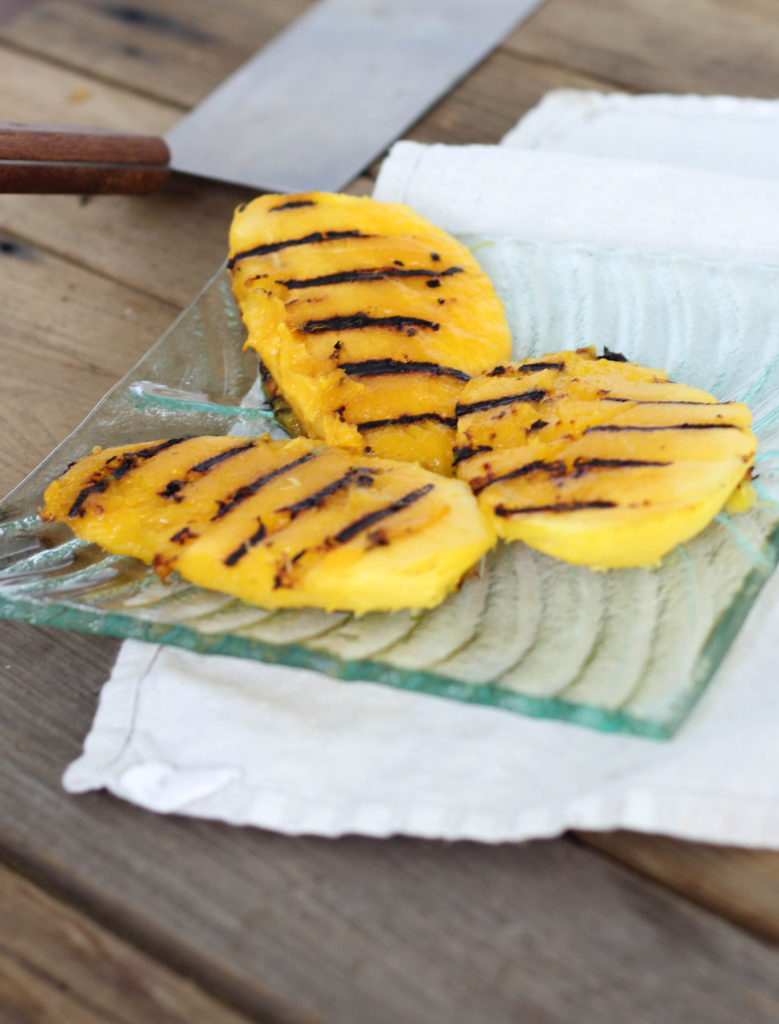 grilled mangos